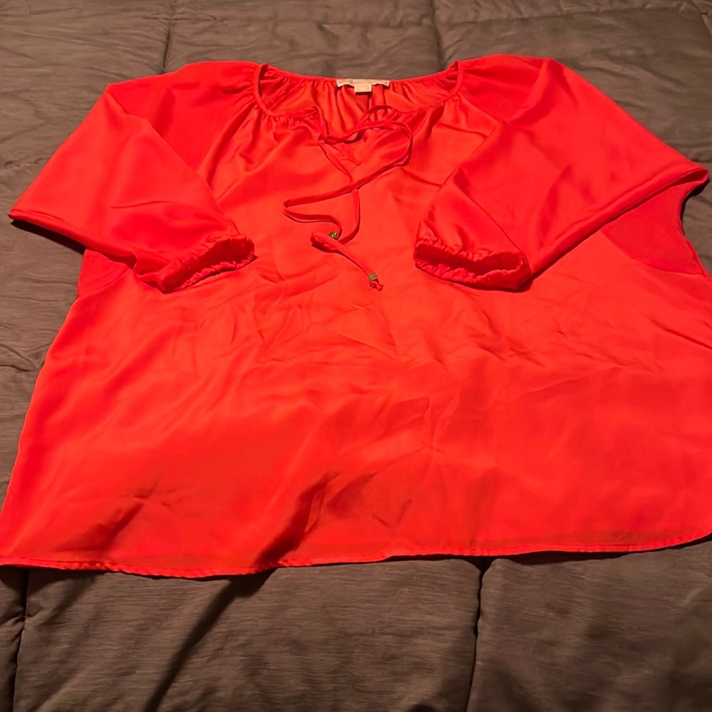 Pretty Michael Kors Women’s blouse size Medium